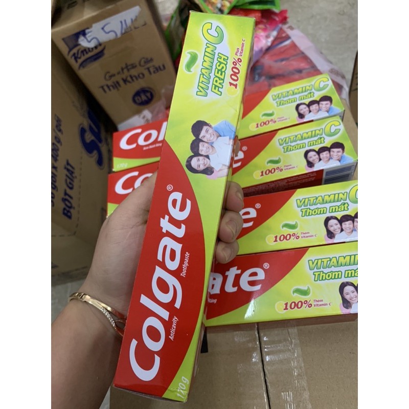 KEM ĐÁNH NGỪA SÂU RĂNG COLGATE VITAMIN C THƠM MÁT 170G