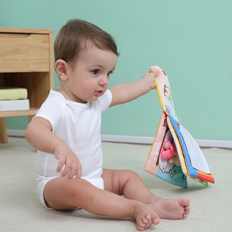 Sách vải 3D mềm mại họa tiết dễ thương giúp phát triển nhận thức sớm cho bé