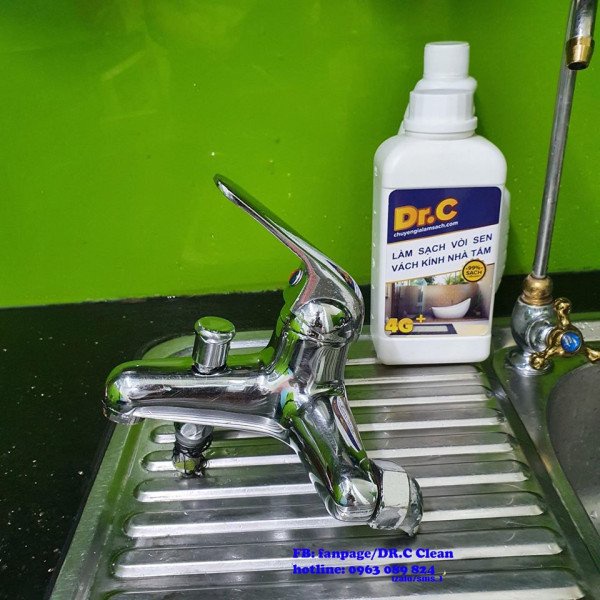 Dung Dich Tẩy Cặn Canxi, Làm Sạch vòi sen Inox, Cabin, vách kính nhà tắm Dr.C CHÍNH HÃNG (Chai 300ml)- Phukientuiloc.com