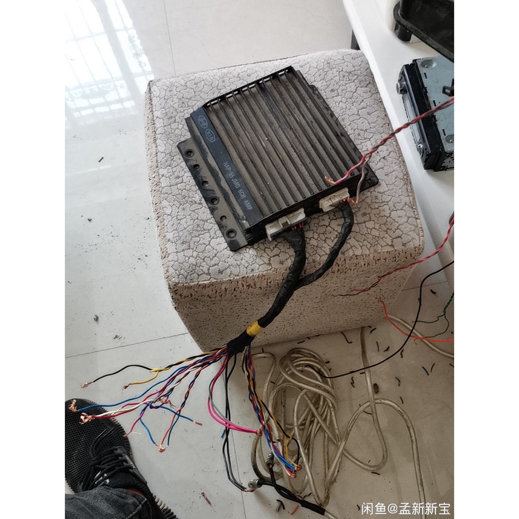 Amply tháo xe Huyndai 6 kênh