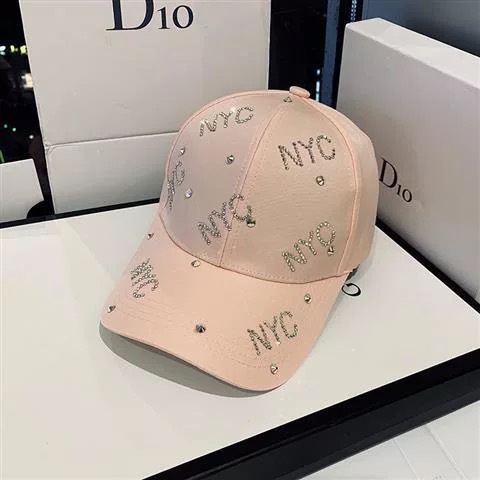 Nón kết thêu chữ NYC đính đá thời trang
