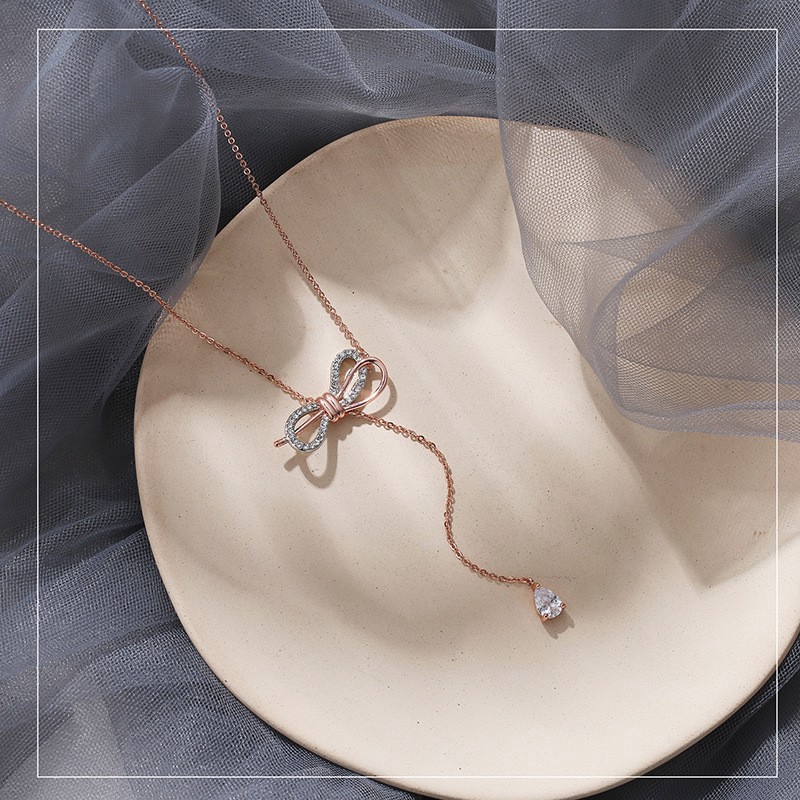 Vòng cổ choker nơ đính đá pha lê