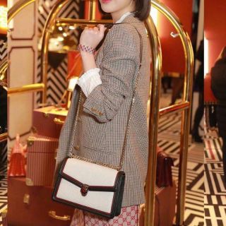 Áo khoác Blazer kẻ