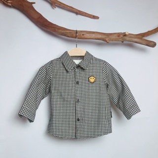 Combo áo sơ mi và quần dạ đen