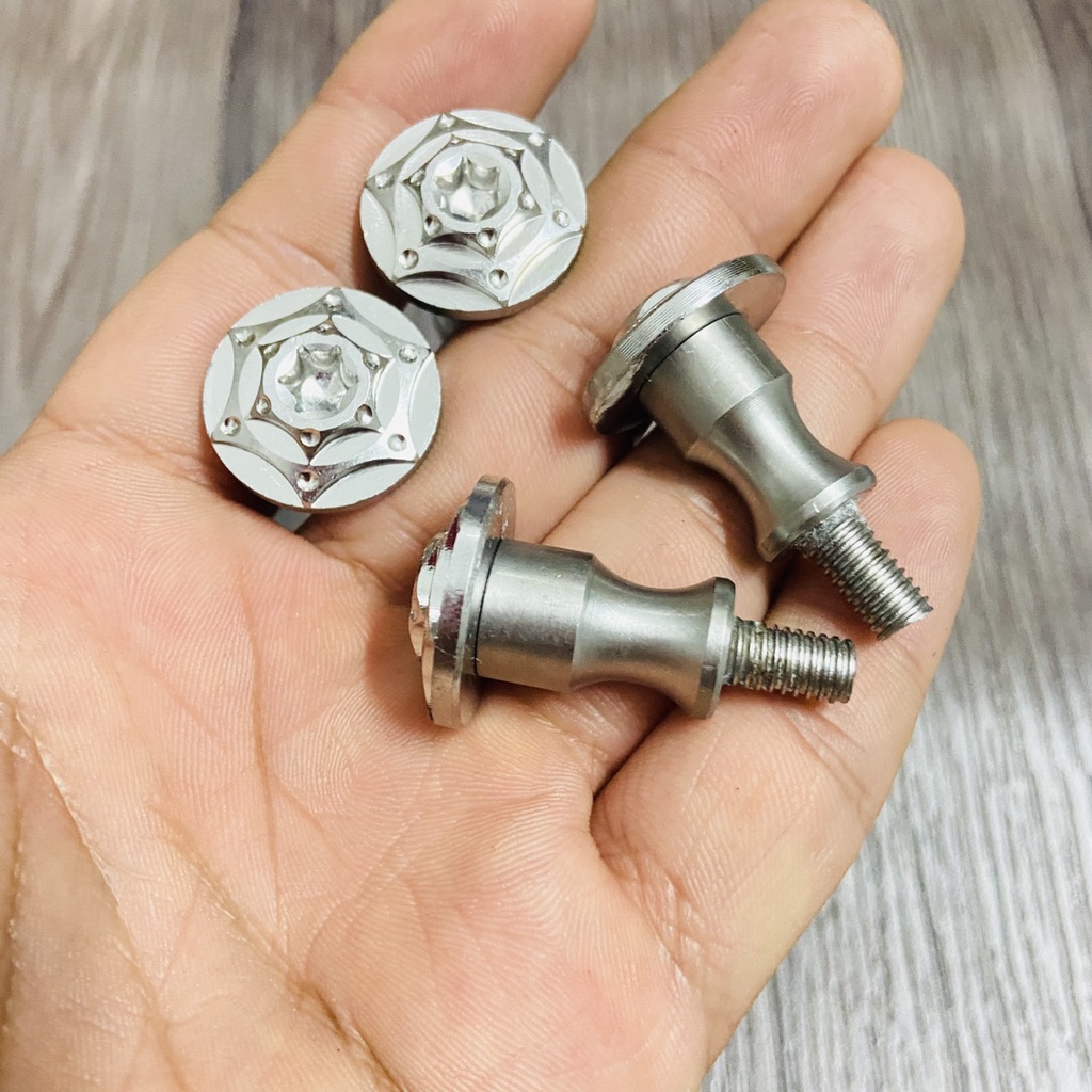 Bộ 2 ốc gắn đầu xe WAVE, DREAM thái, ốc kiểu INOX 304 sáng bóng mẫu SALAYA trang trí xe siêu chất