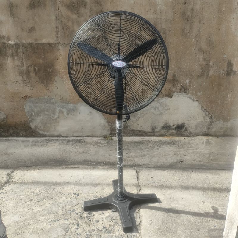 Quạt đứng công nghiệp Lifan Đ-24CX công suất lớn sải cánh 6 tấc làm mát xưởng nhà máy xí nghiệp