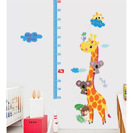 Decal dán tường đo chiều cao của bé hình hươu cao cổ
