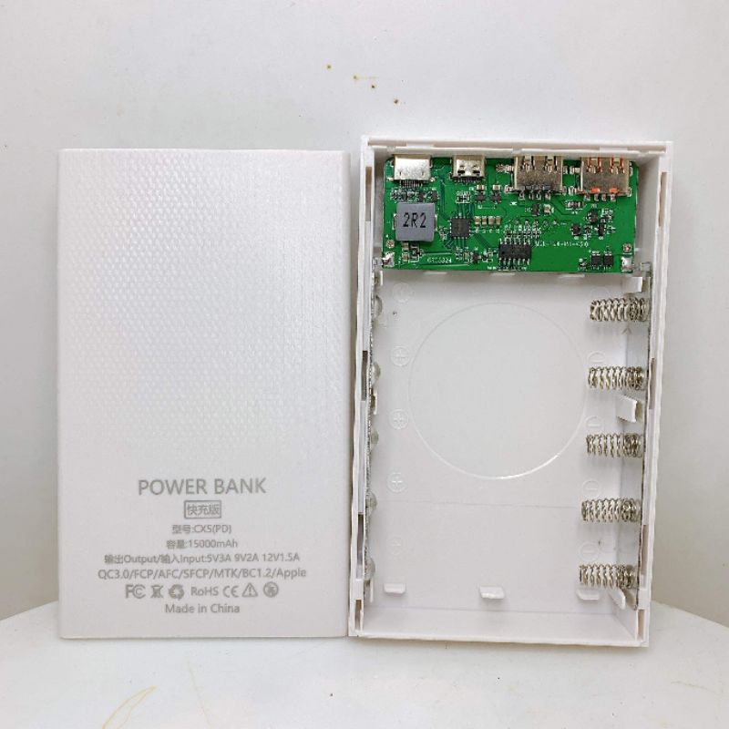 Box 5 cell pin - hỗ trợ sạc nhanh 3.0 ( chưa pin)