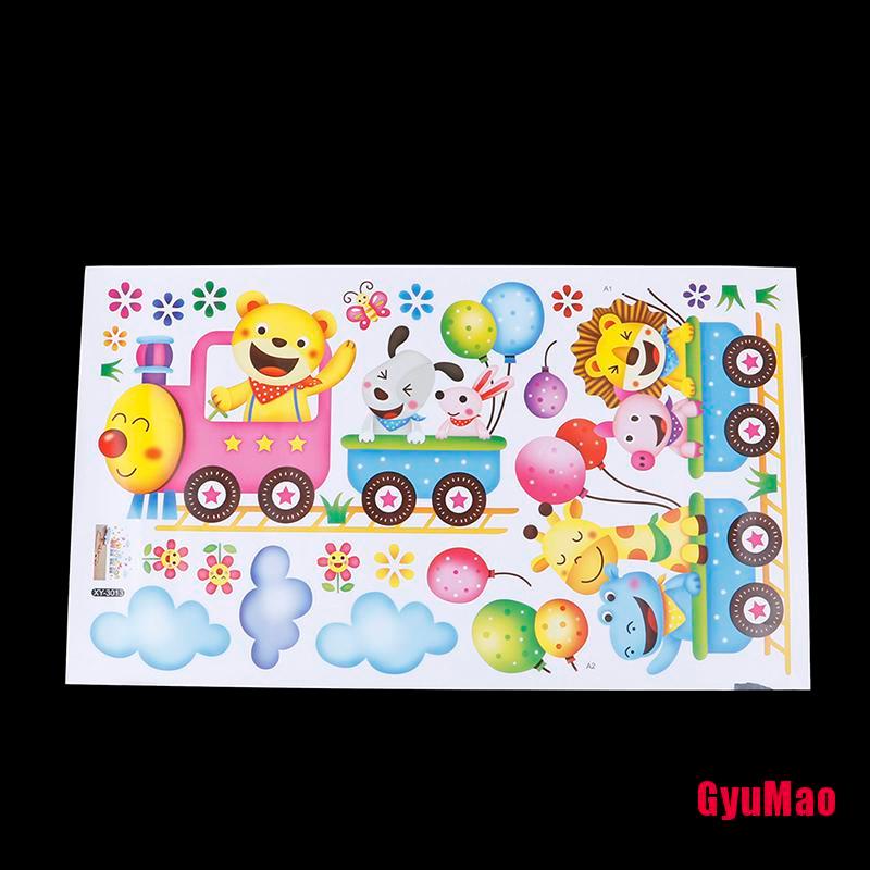 Sticker Dán Tường Hình Đoàn Tàu Và Động Vật Trang Trí Phòng Cho Bé