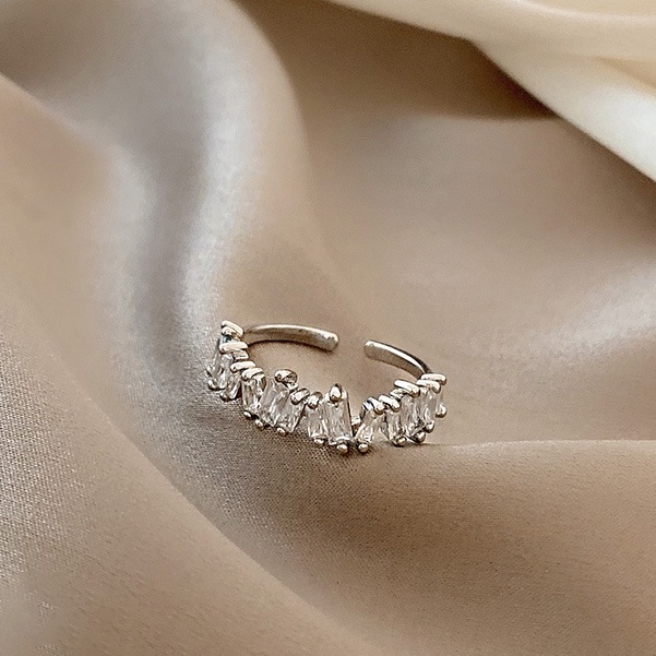 Nhẫn Đính Đá Zircon Lấp Lánh Thiết Kế Đơn Giản Sang Trọng Thời Trang