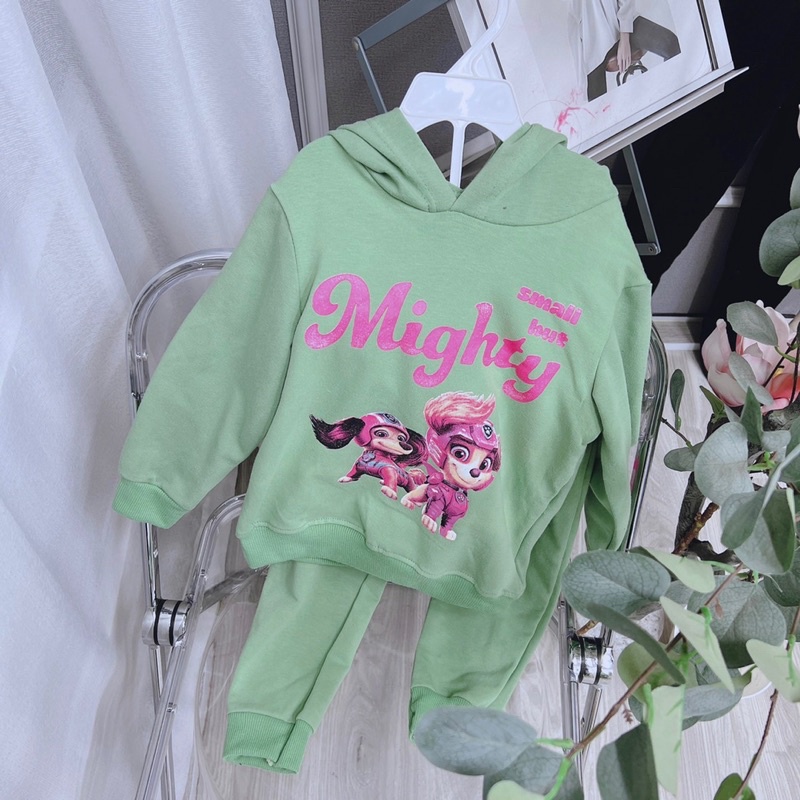 1 BỘ NỈ xuất dư cho bé gái