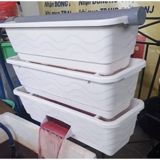 Baki trắng 3 tầng kèm ống mưa kt 69x25x55cm