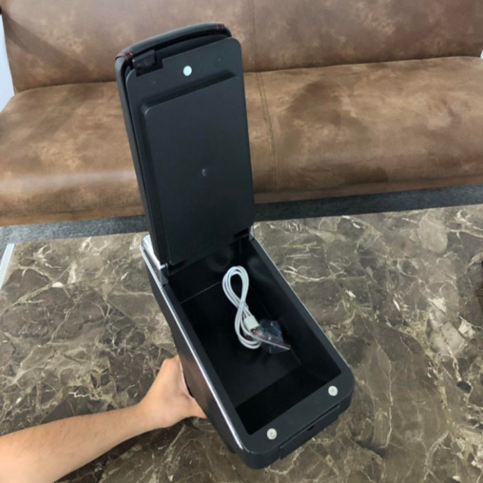 Sản Phẩm Hộp tỳ tay ô tô Toyota Wigo tích hợp 7 cổng USB .
