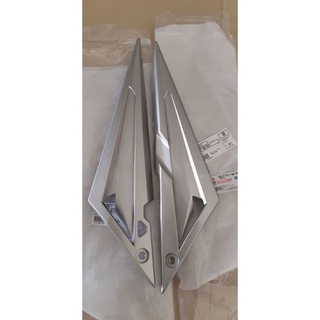 Nắp cốp Exciter 135 Bạc chính hãng Yamaha
