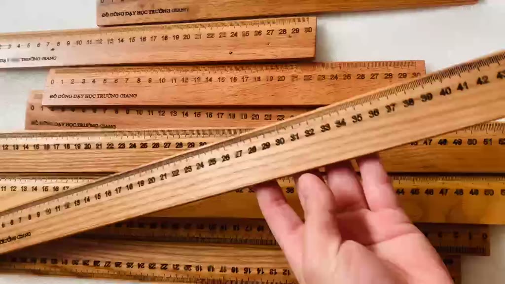 Thước gỗ sồi hàng loại 1 khắc vạch tia số rõ cho giáo viên học sinh kích thước 30cm 50cm 60cm | BigBuy360 - bigbuy360.vn