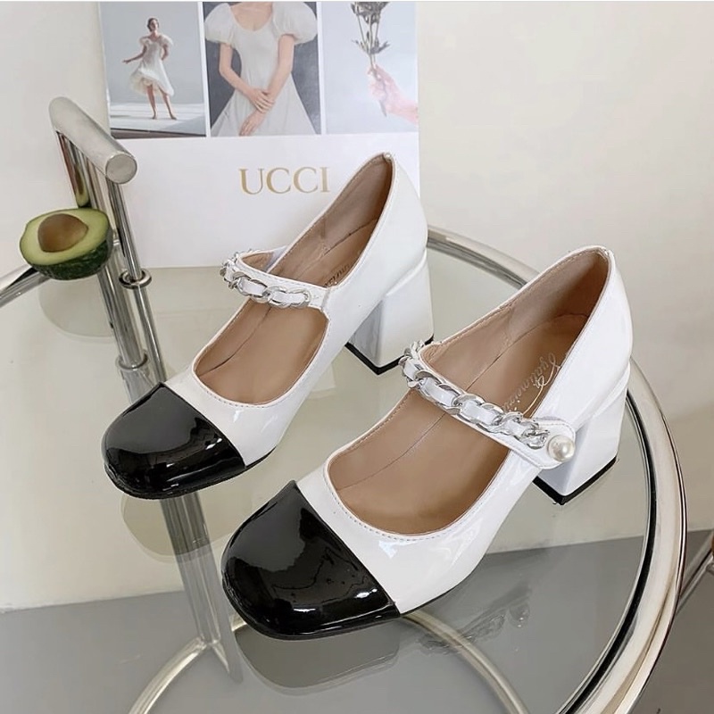 Giày cao gót da bóng mũi tròn phong cách Hàn Quốc