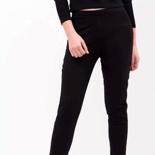 Quần tregging hàng xuất. Lẻ 120k