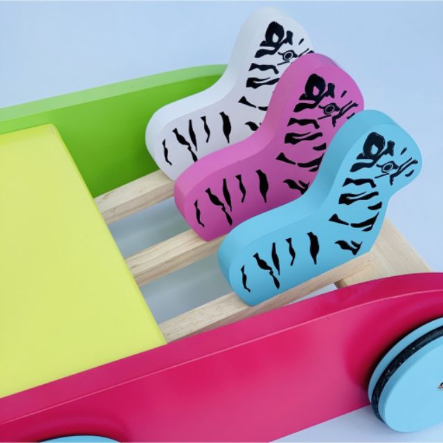 Xe tập đi con ngựa bằng gỗ cho bé