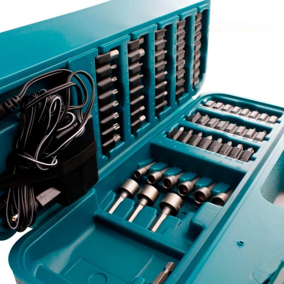 Máy vặn vít dùng pin Makita 6723DW