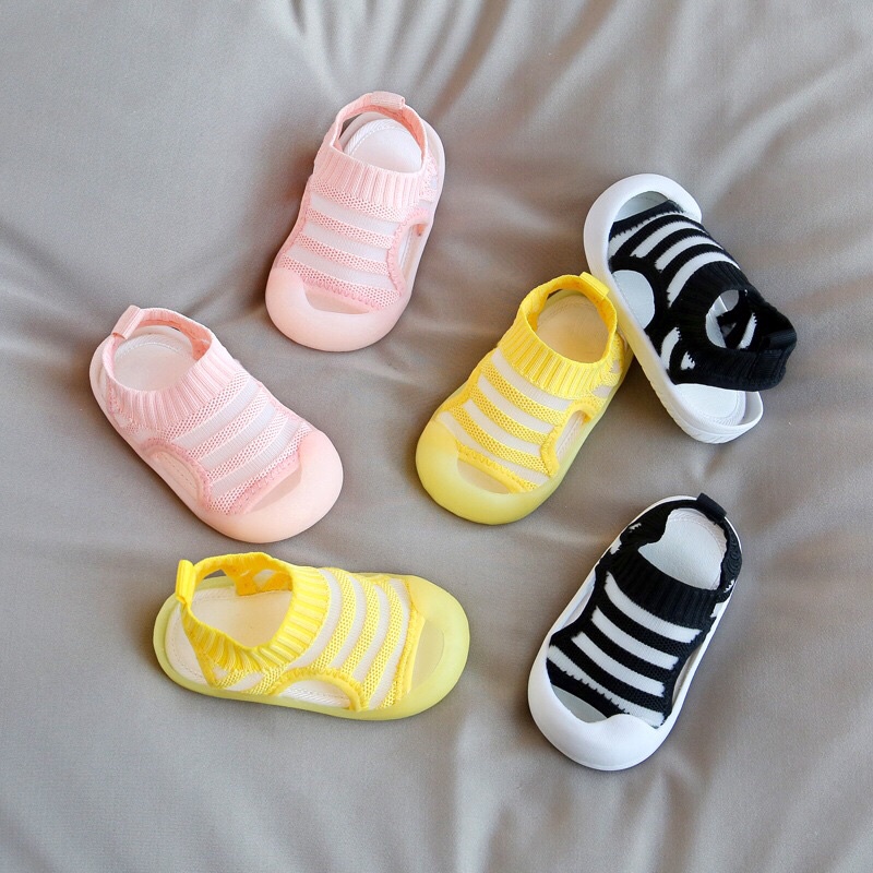 FREESHIP Giày bún hở mũi siêu êm cho bé trai và bé gái Mã 2013