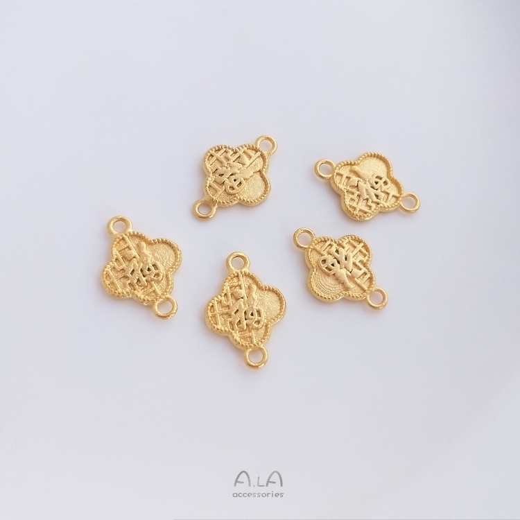 [Little Blu] Mặt Dây Chuyền Đôi Hình Nhân Vật Hai Mặt Chữ Happy Fu Mạ Vàng Cát Màu Sắc Mạnh Mẽ Phong Cách Việt Nam