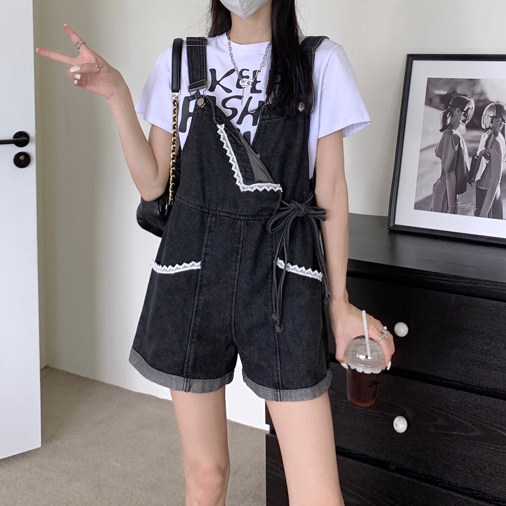 Quần Short Yếm Jean Màu Đen Thời Trang Mùa Hè 2022