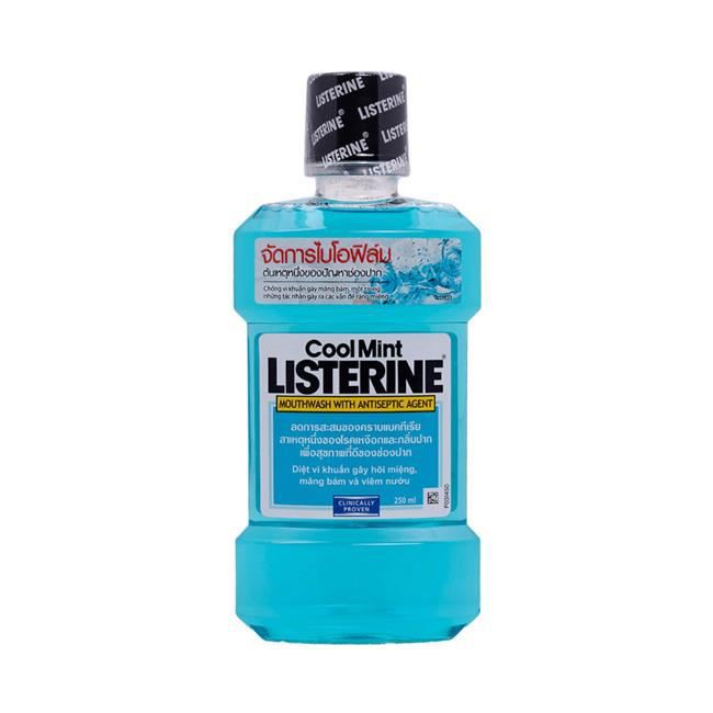 Nước Súc Miệng diệt khuẩn Hương Bạc Hà Listerine Cool Mint 250ml