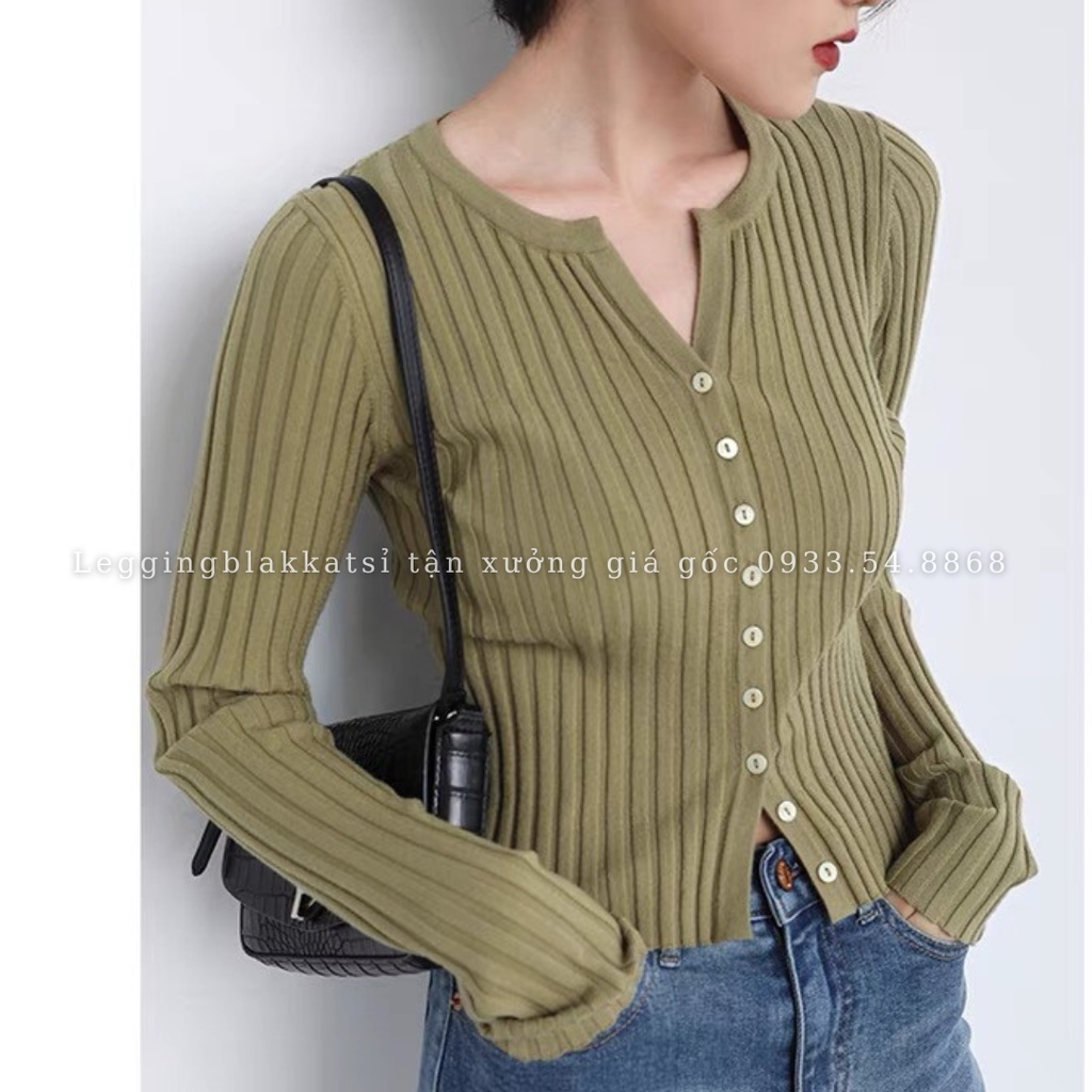 Áo cardigan dệt kim tay dài phối cúc dọc 3423