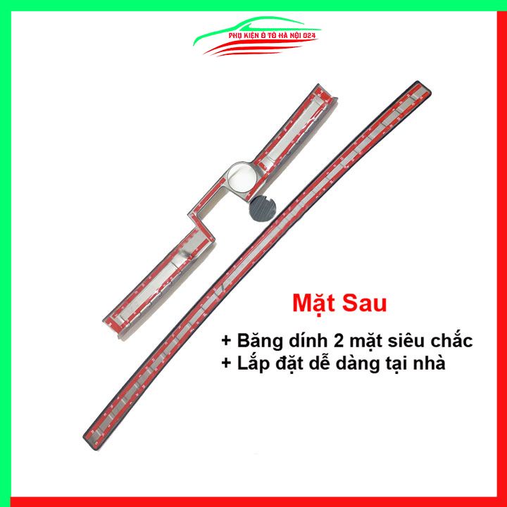 Ốp chống trầy cốp Avanza 2022-2023 thép không gỉ vân Titan chống trầy bảo vệ xe
