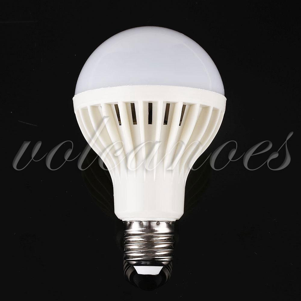 Bóng đèn cảm ứng chuyển động âm thanh vcn 12W