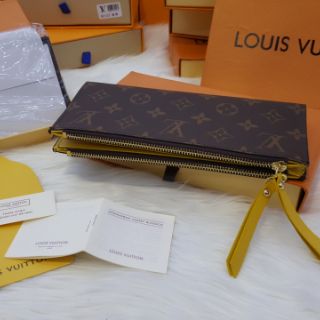 Ví hoa nâu 2 khóa size 20 fullbox