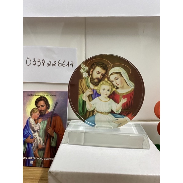 285. Pha lê gia đình thánh gia thất