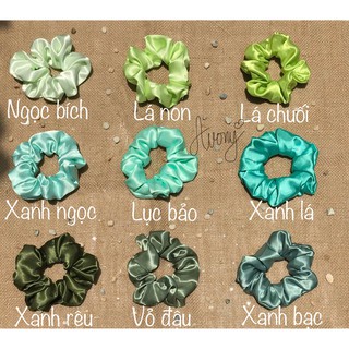 Cột tóc scrunchie phi bóng gam màu xanh