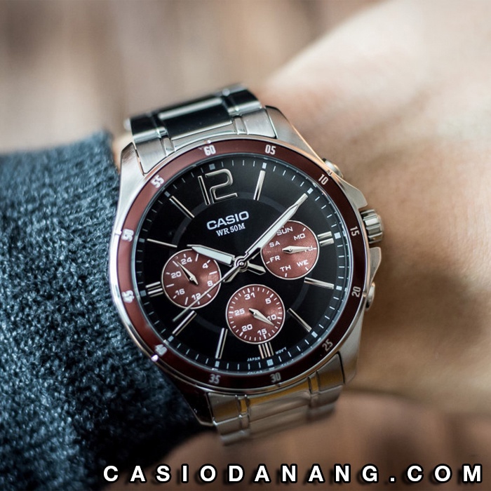 Đồng hồ nam dây kim loại Casio Standard chính hãng Anh Khuê MTP-1374D-5AVDF (43mm)