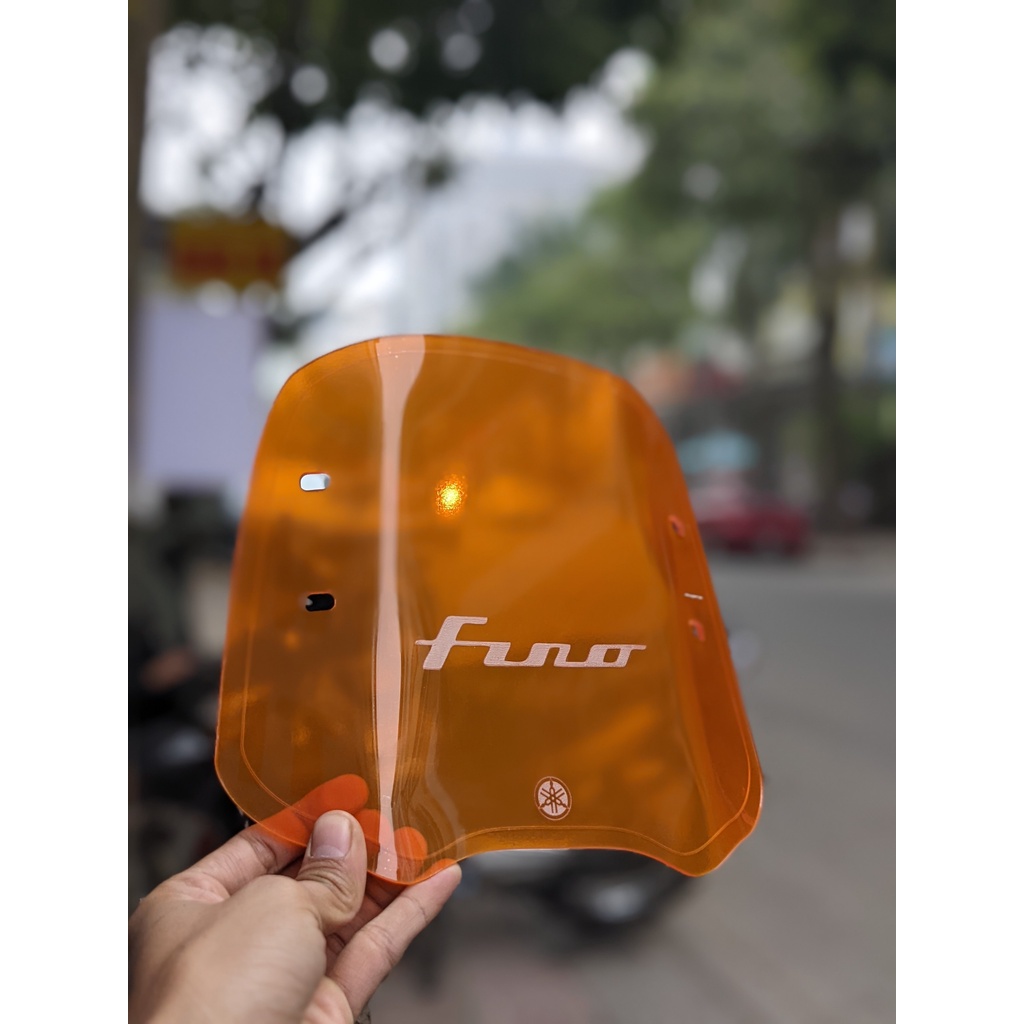 #16 Kính chắn gió Yamaha Fino
