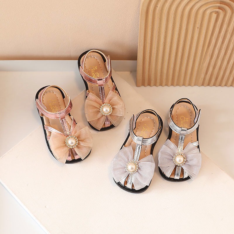 Sandal rọ tập đi cho bé gái thoáng mát điệu đà bảo vệ chân bé mã mới A11