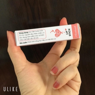 Son gấc dưỡng môi không màu