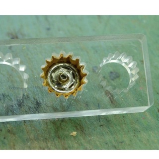 Dụng cụ hỗ trợ bọc khuy da handmade