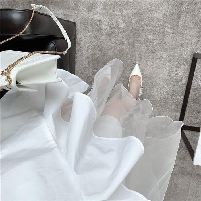 Đầm váy nữ màu trắng dáng xòe 2 dây dễ thương cột nơ vai lệch tà cá tính thời trang XUKA-DRESS MT004 thiết kế đẹp