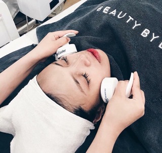 Thanh lăn lạnh skin Cooler