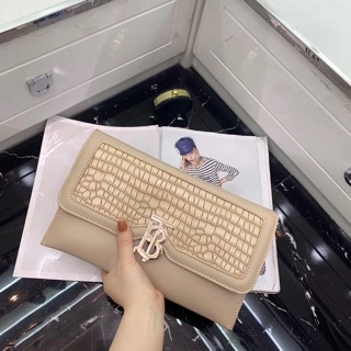 Clutch Dự tiệc ( chat vs shop trc khi đặt)