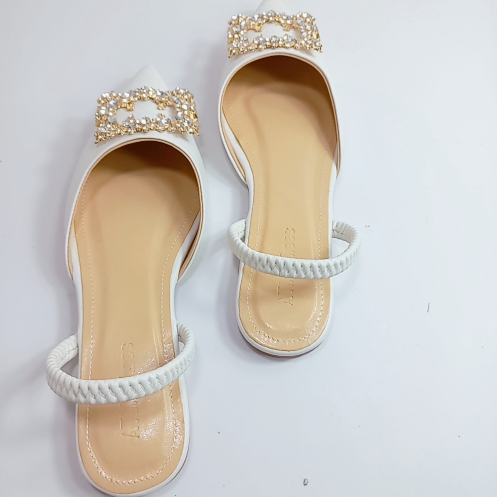 Giày sục nữ Minhtuyetshoes mũi nhọn đính đá- Sục nữ đế bệt khóa đá mẫu mới 2022 đi tiệc-giày cô dâu xinh xắn mã GCD01