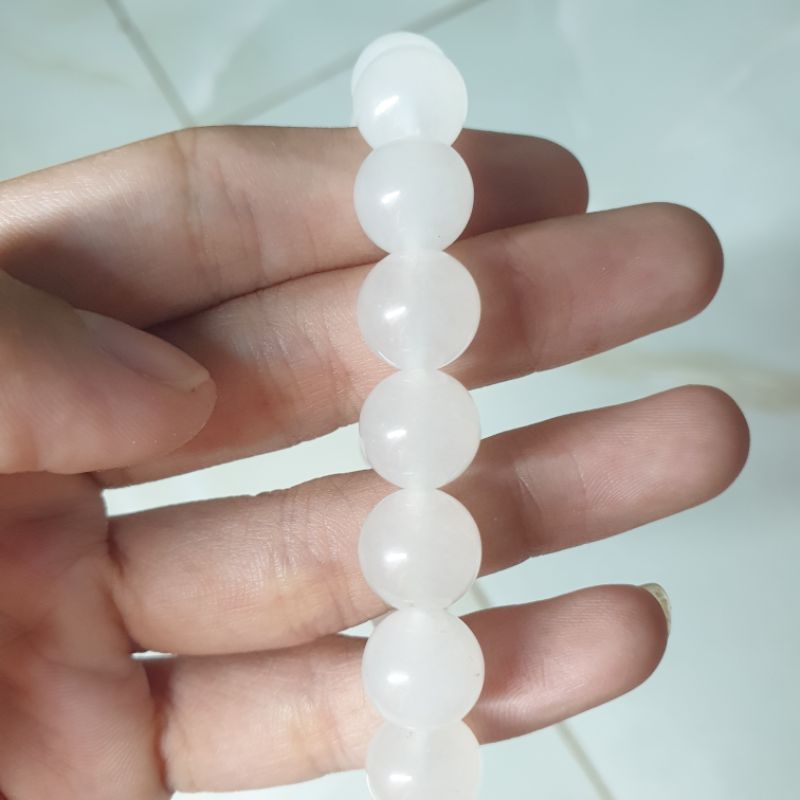 Vòng tay đá mã não trắng