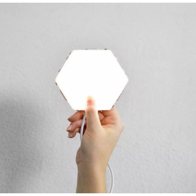 • HCM •3 Đèn LED Từ Tính Hình Lục Giác Cảm Ứng Mô-Đun Trang Trí Nhà Cửa