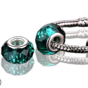 Hạt Charm 10 hạt = 30k / 1 gói [ Hạt Charm đủ màu ]
