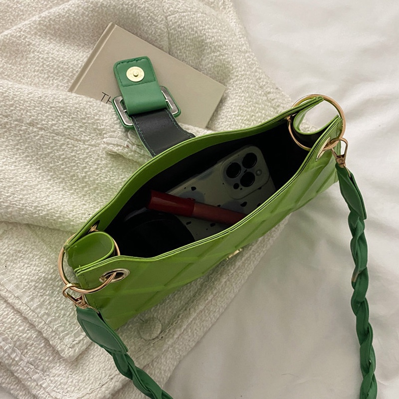 Các túi nhỏ được ưa chuộng năm nay. Túi Xách Đeo Vai Hình Vuông Cỡ Nhỏ Phong Cách Hàn Quốc Thời Trang Mùa Xuân Dành Cho Nữ 2022