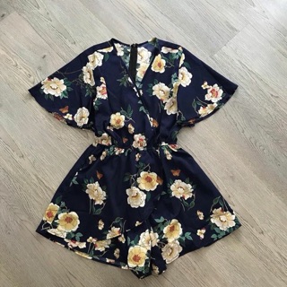 Jum đắp chéo hoa cột nơ (có cận vải)
