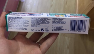 Kem đánh răng Aquafresh Kids