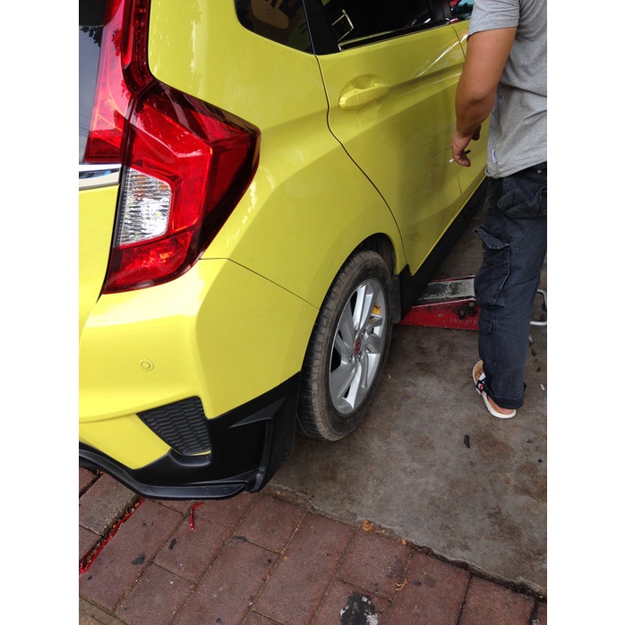 Miếng đệm lốp xe Honda City, Jazz, Brio . Giá 1 Đệm