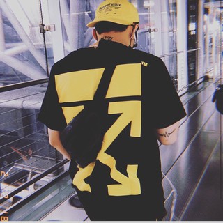 Áo thun offwhite Sơn Tùng